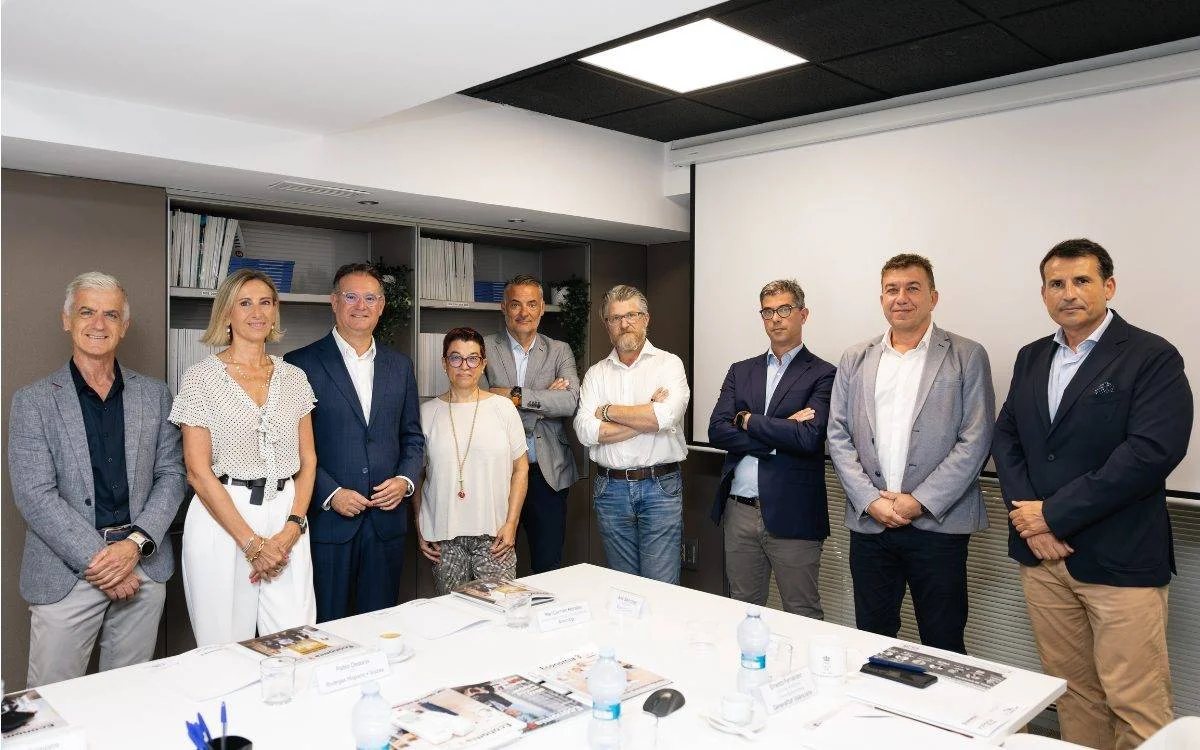 Rentabilidad, agua y relevo generacional: VisualNACert participa en la mesa de debate de Economía 3 sobre los retos del sector agroalimentario